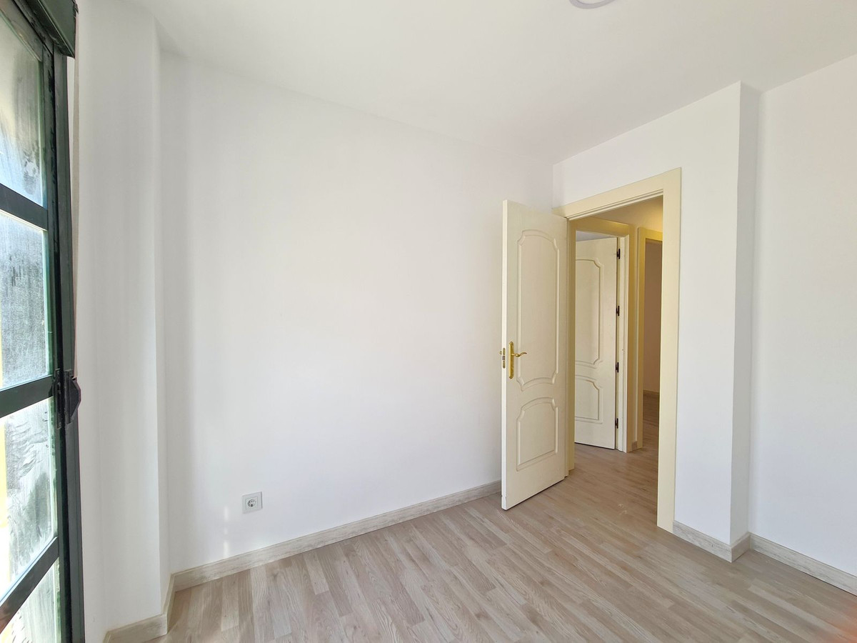 Appartement te koop in Manilva | 3 slaapkamers H5023462
