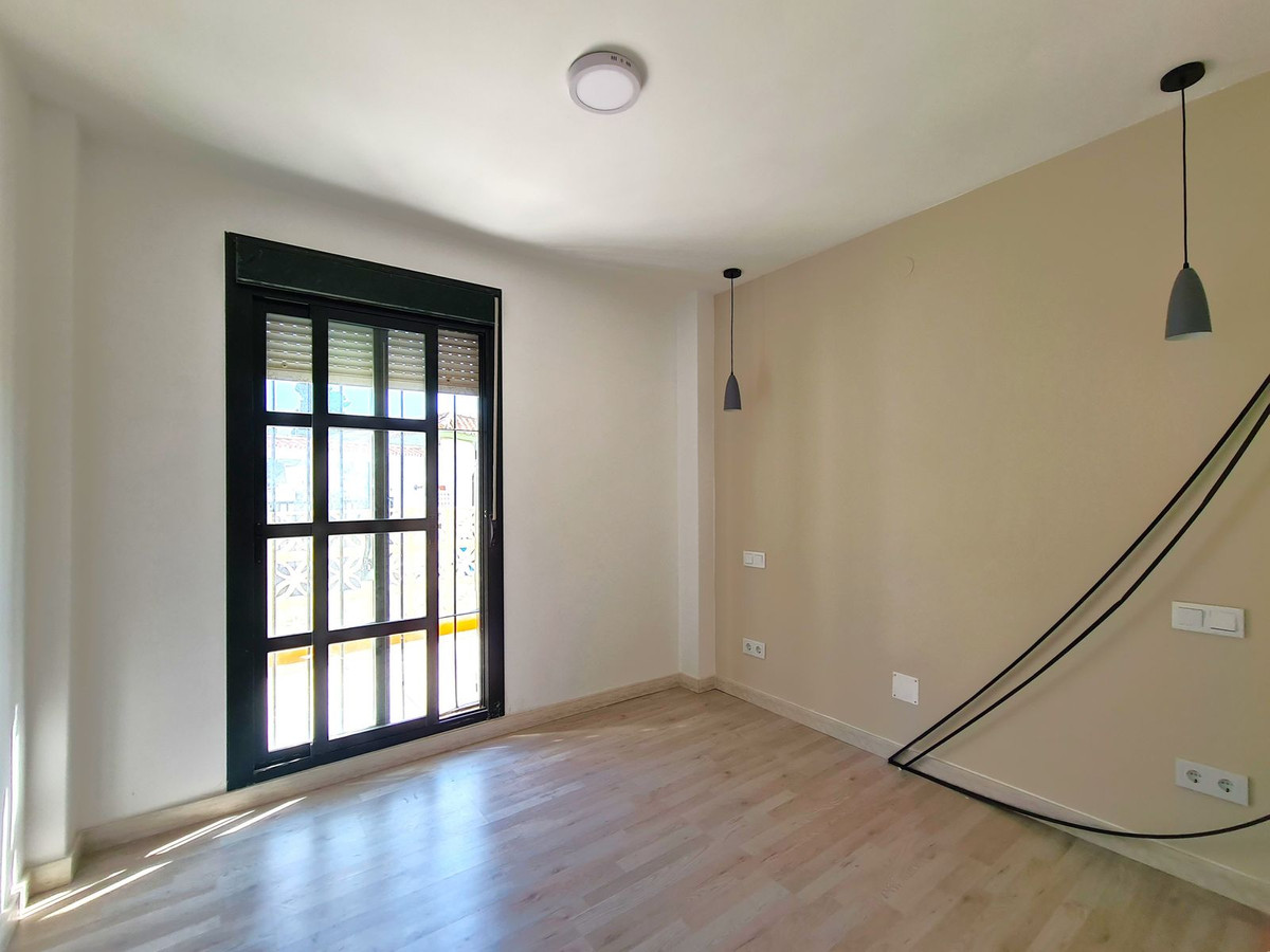 Appartement te koop in Manilva | 3 slaapkamers H5023462