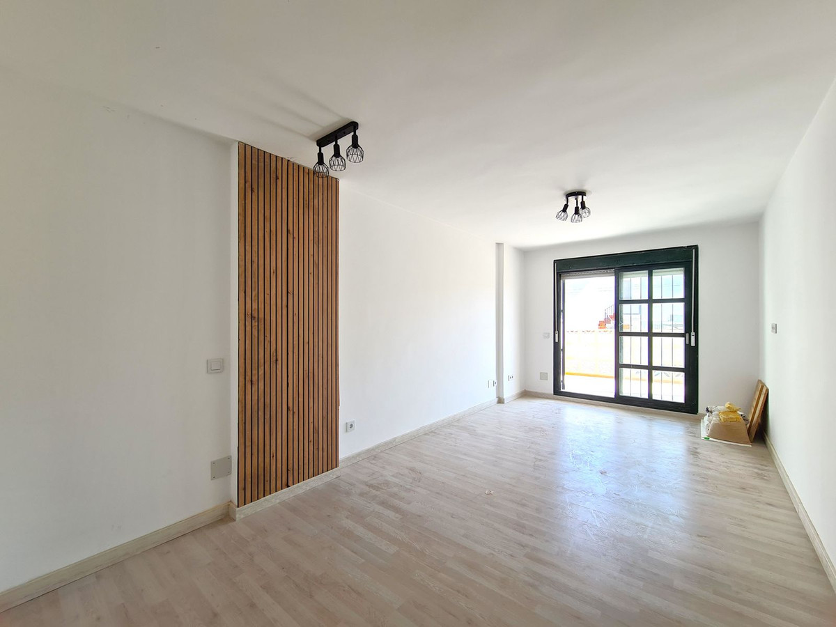 Appartement te koop in Manilva | 3 slaapkamers H5023462
