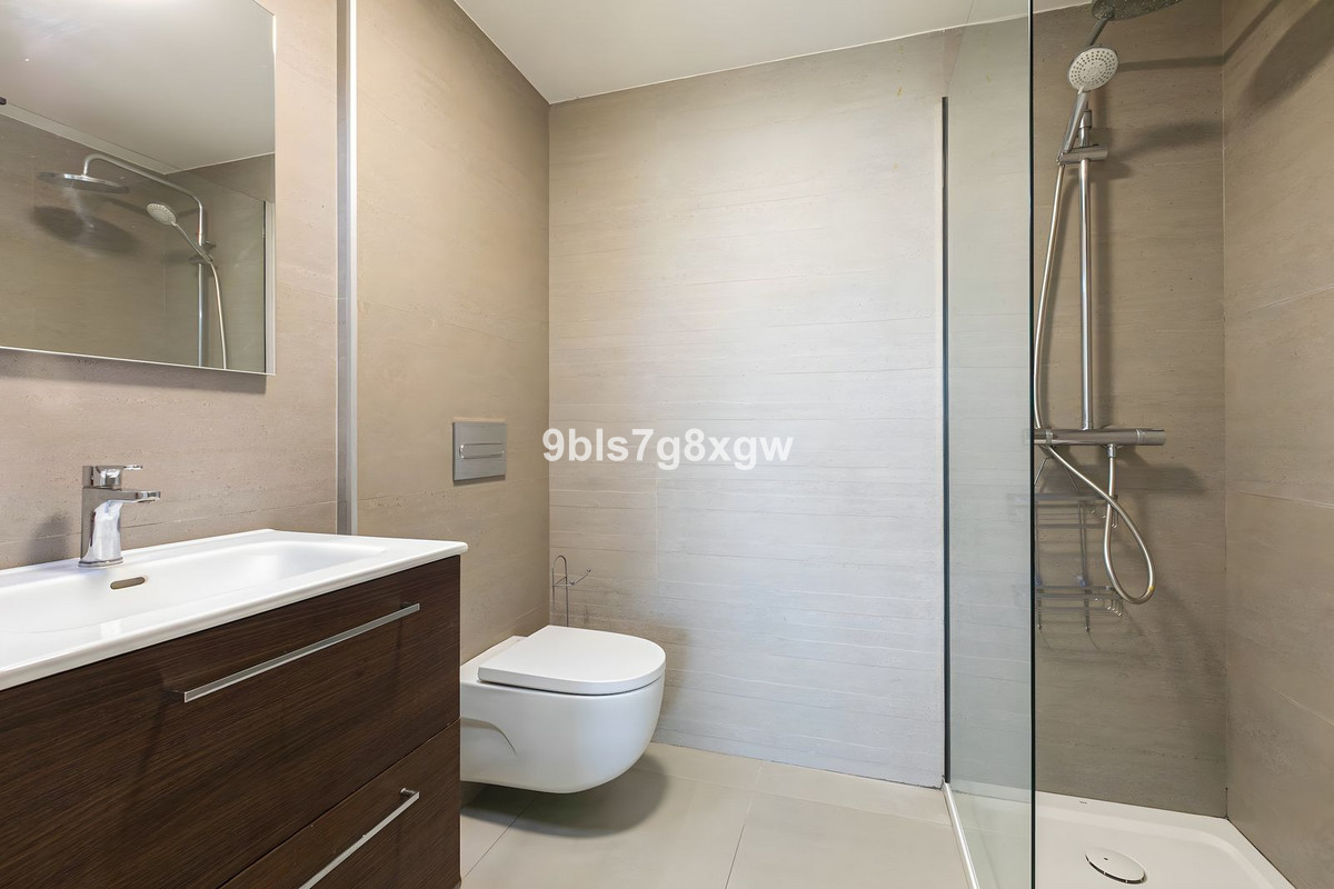 Penthouse in La Duquesa-6