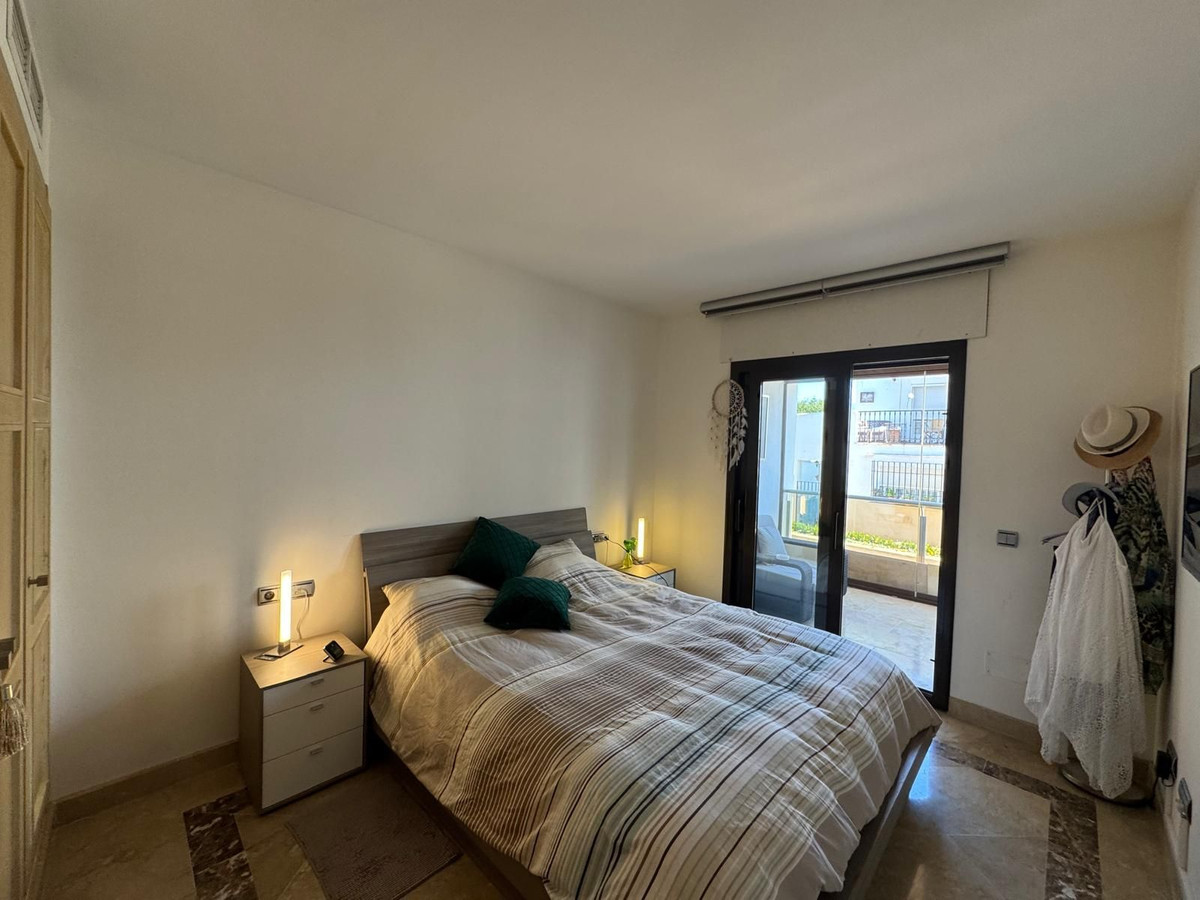 Appartement te koop in Manilva | 3 slaapkamers H5057452