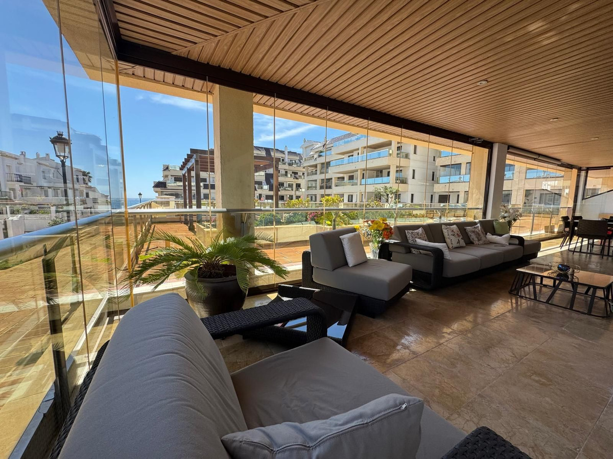 Appartement te koop in Manilva | 3 slaapkamers H5057452