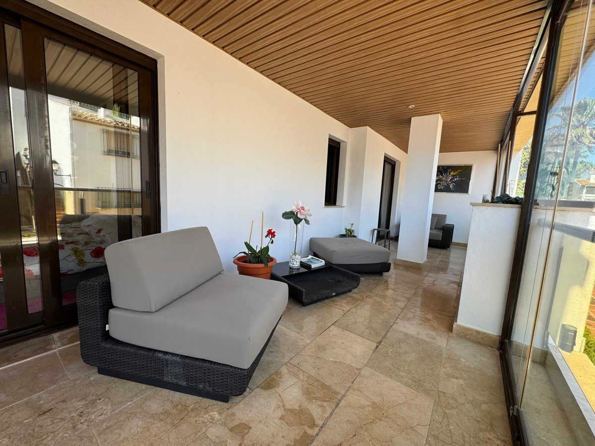 Appartement te koop in Manilva | 3 slaapkamers H5057452