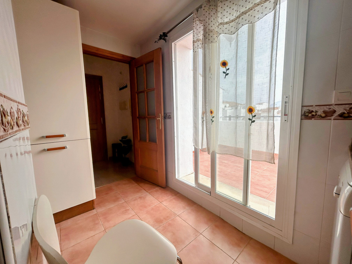 Appartement te koop in Manilva | 2 slaapkamers H5065312