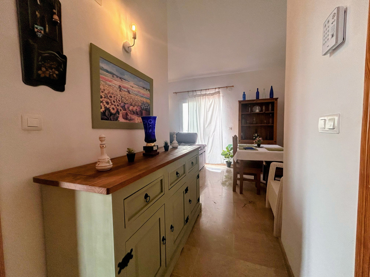 Appartement te koop in Manilva | 2 slaapkamers H5065312