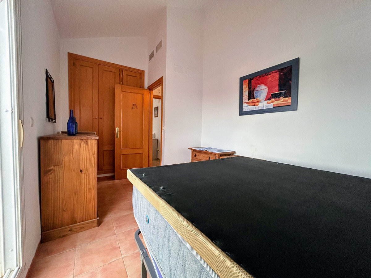 Appartement te koop in Manilva | 2 slaapkamers H5065312
