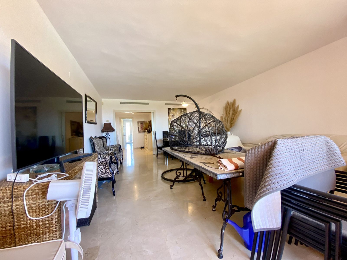 Appartement te koop in Manilva | 3 slaapkamers H5071198