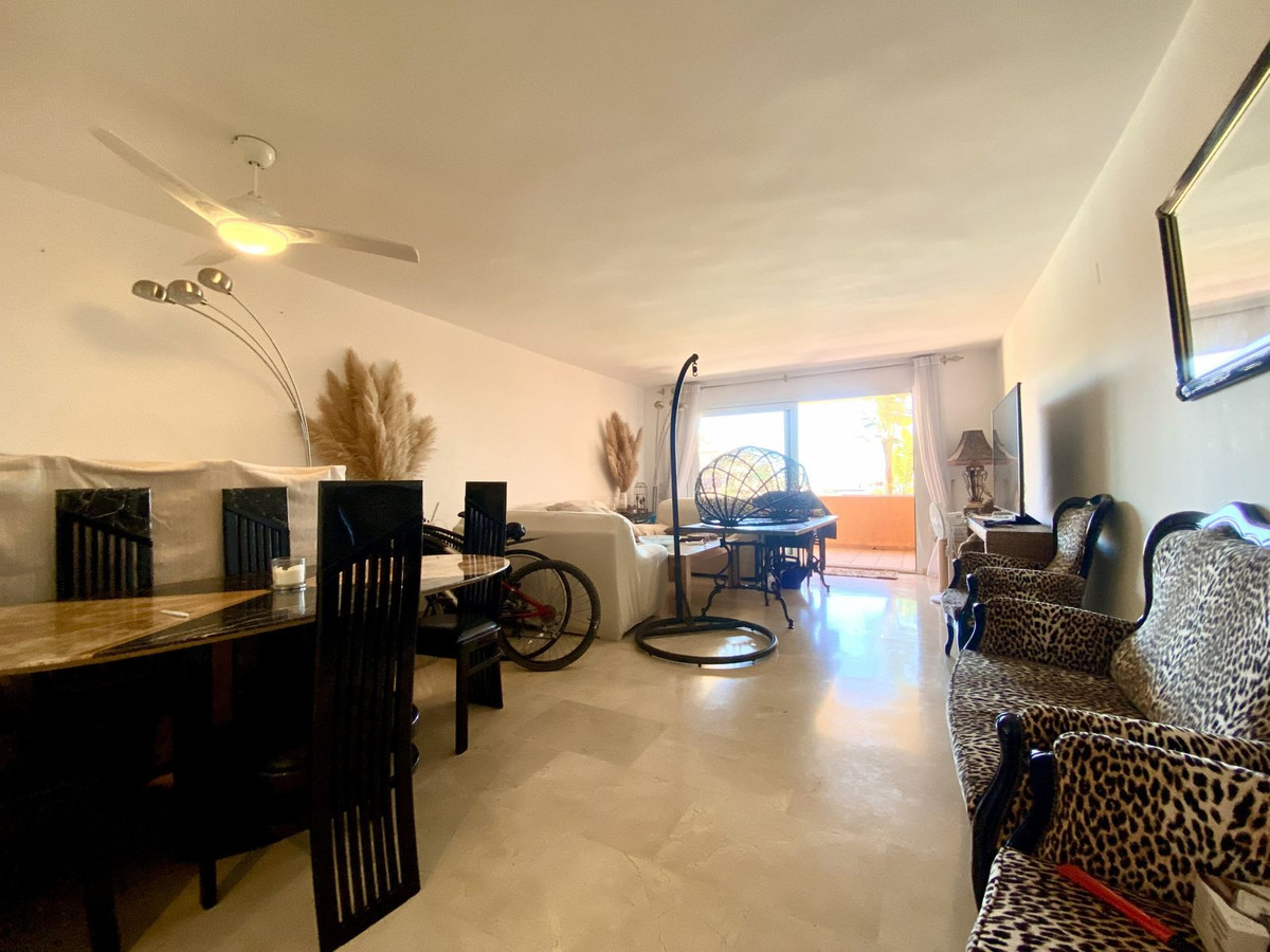 Appartement te koop in Manilva | 3 slaapkamers H5071198