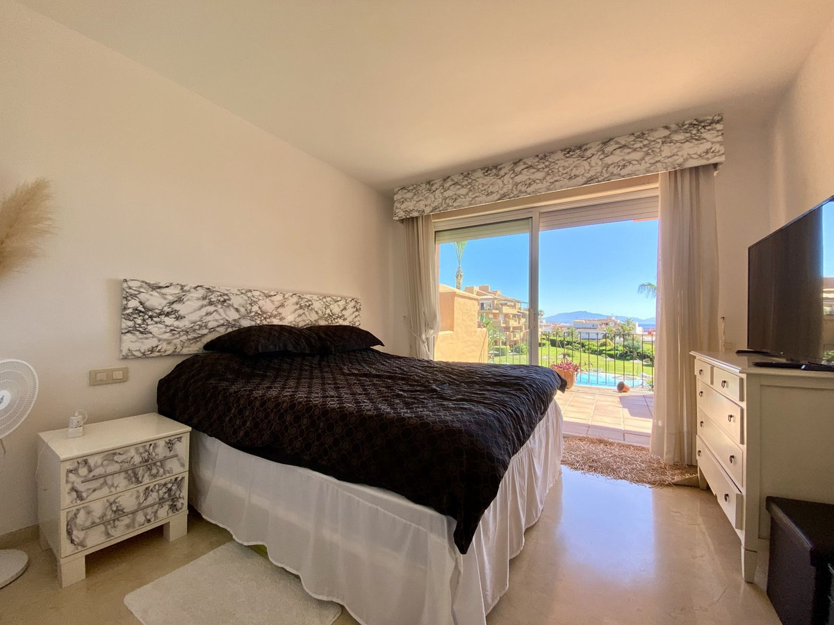 Appartement te koop in Manilva | 3 slaapkamers H5071198
