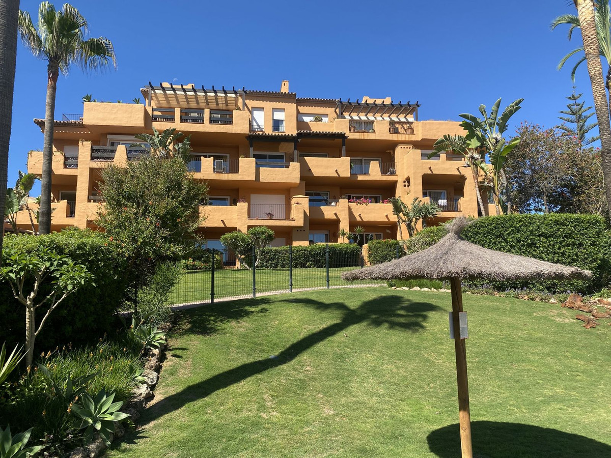 Appartement te koop in Manilva | 3 slaapkamers H5071198
