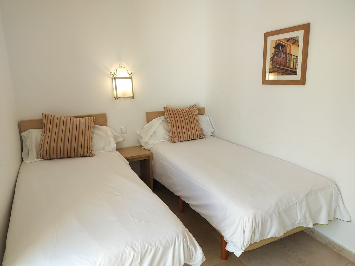 Duplex te koop in Manilva | 3 slaapkamers H5083948