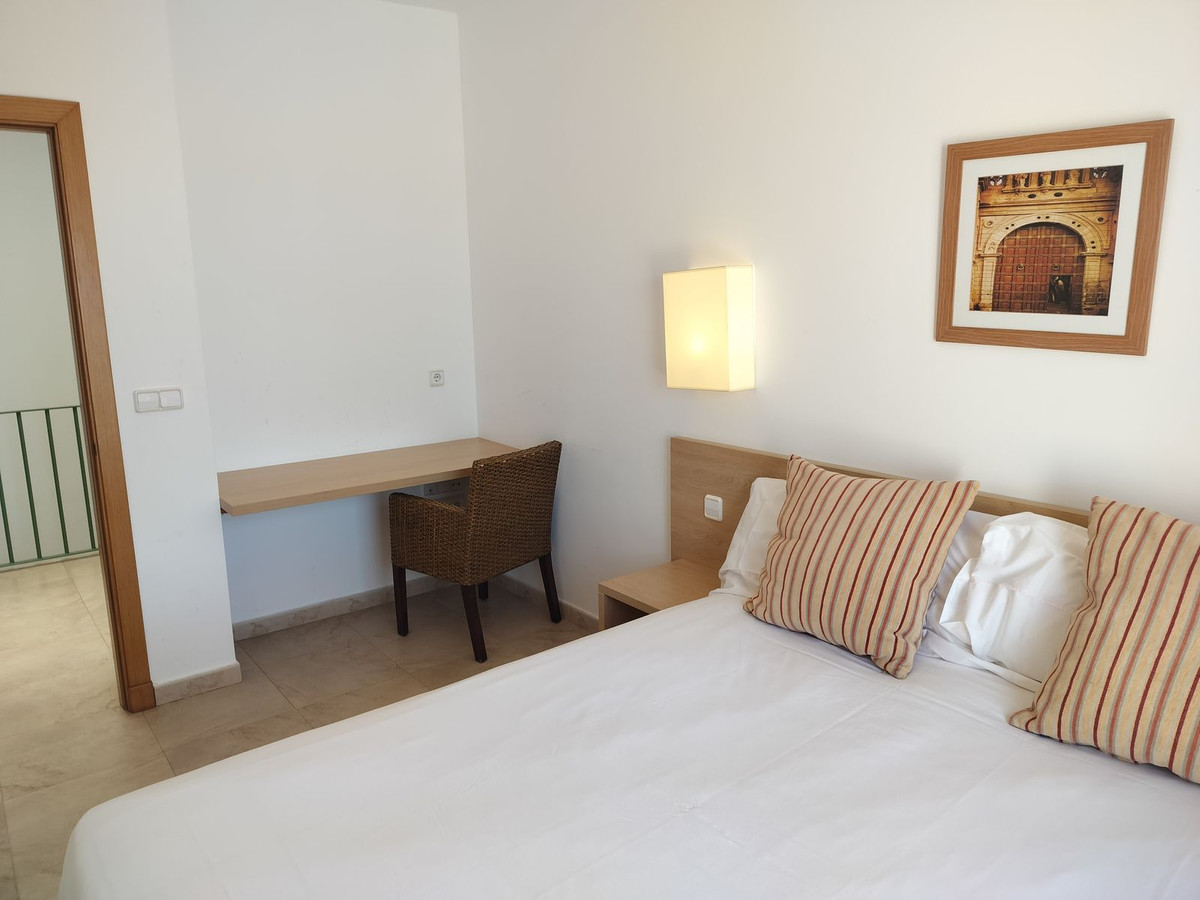 Duplex te koop in Manilva | 3 slaapkamers H5083948