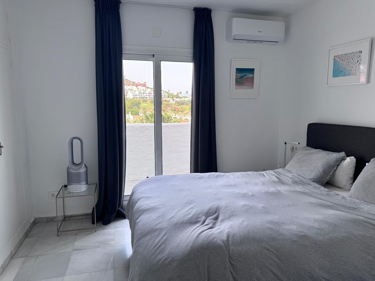 Duplex te koop in Manilva | 2 slaapkamers H5085607