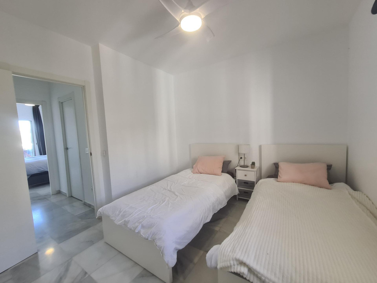 Duplex te koop in Manilva | 2 slaapkamers H5085607
