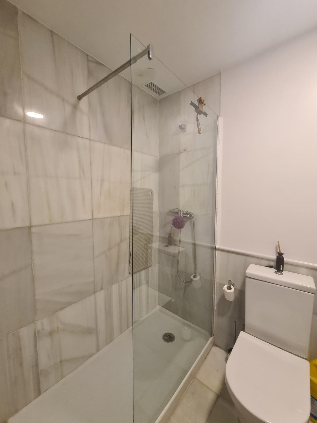Duplex te koop in Manilva | 2 slaapkamers H5085607