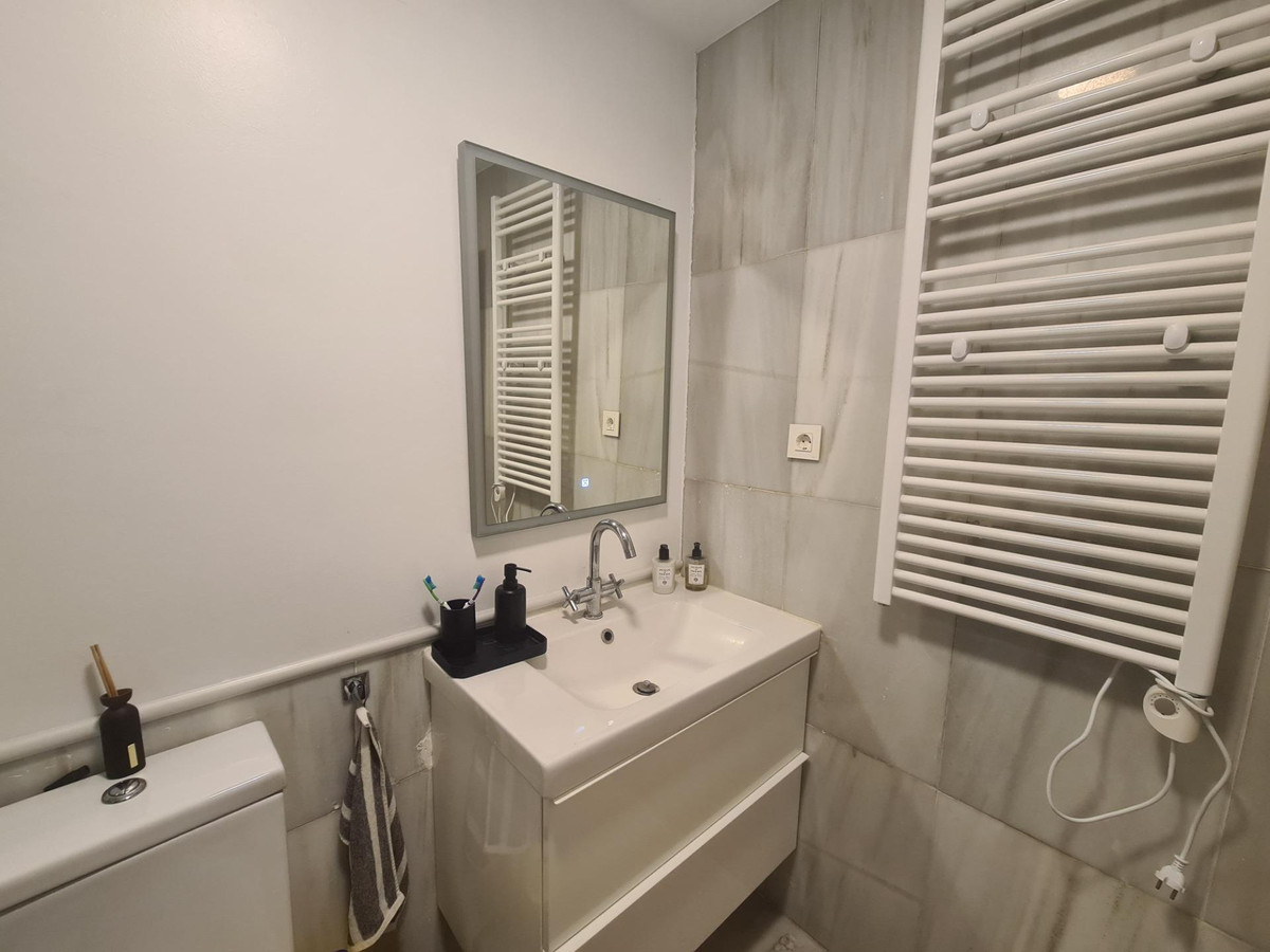 Duplex te koop in Manilva | 2 slaapkamers H5085607