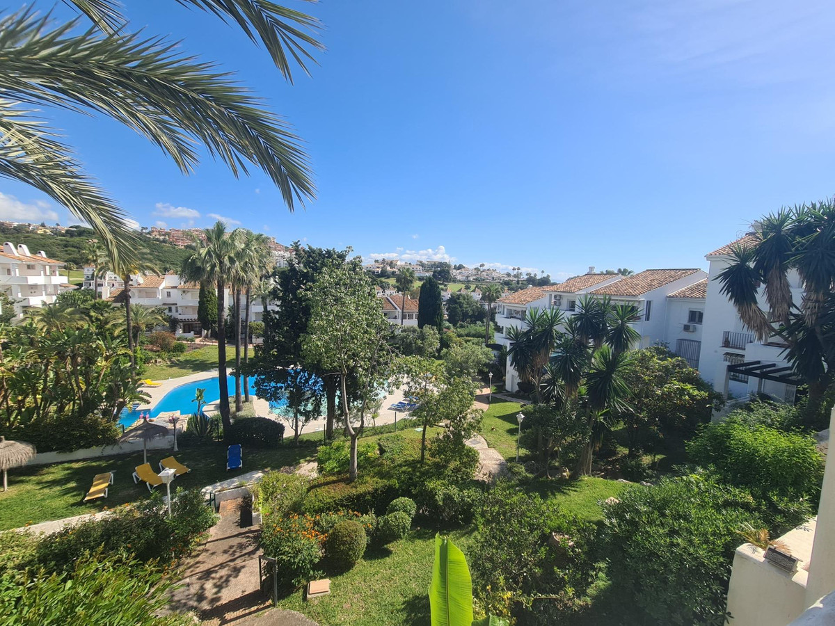 Duplex te koop in Manilva | 2 slaapkamers H5085607