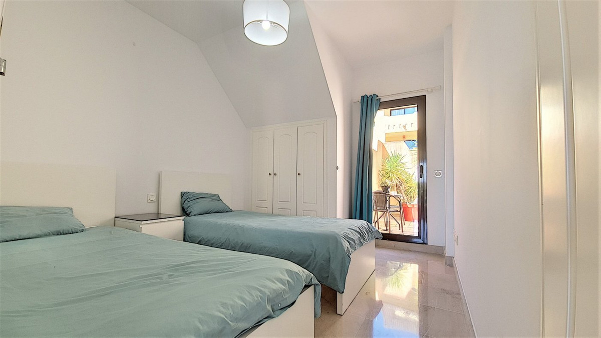 Penthouse te koop in Manilva | 2 slaapkamers H5085610