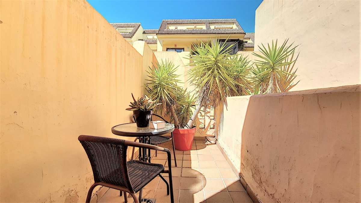 Penthouse te koop in Manilva | 2 slaapkamers H5085610