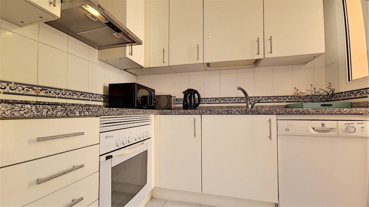 Penthouse te koop in Manilva | 2 slaapkamers H5085610