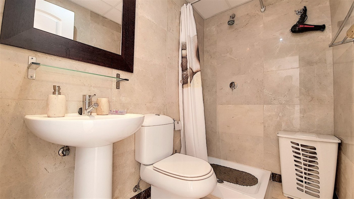Penthouse te koop in Manilva | 2 slaapkamers H5085610