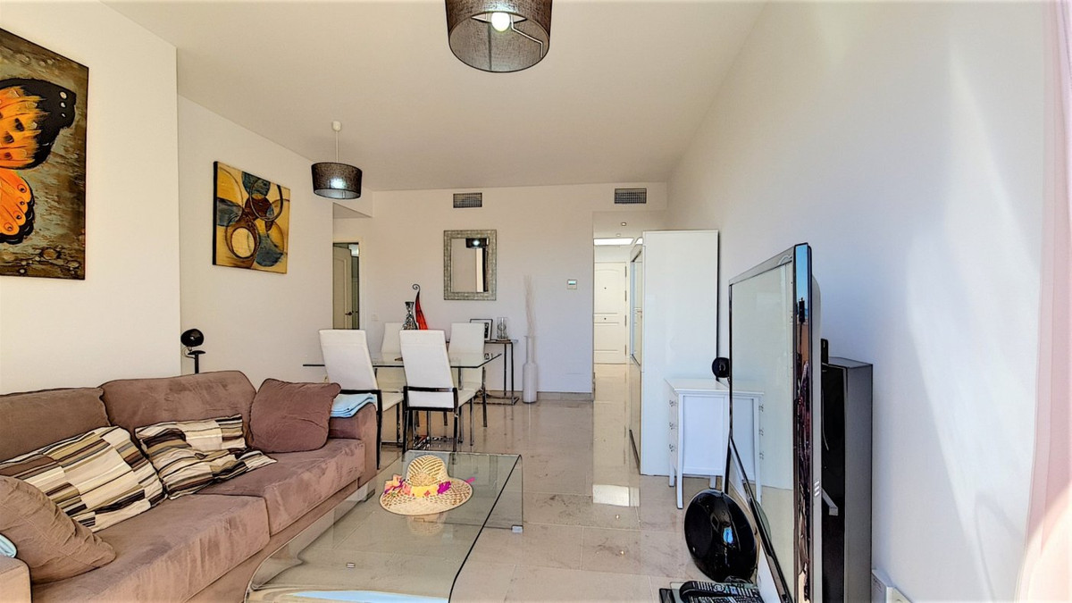 Penthouse te koop in Manilva | 2 slaapkamers H5085610