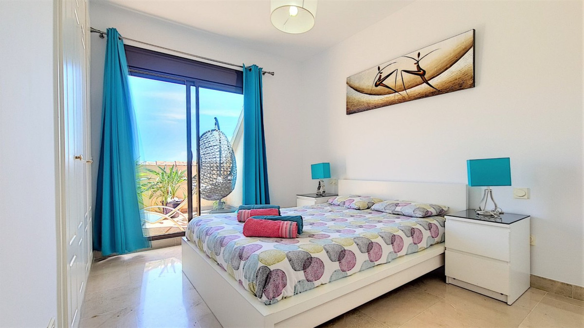 Penthouse te koop in Manilva | 2 slaapkamers H5085610