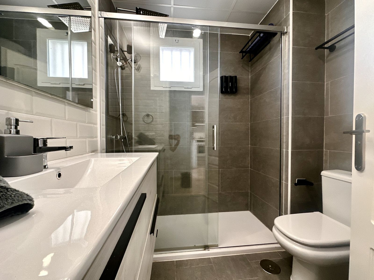 Appartement te koop in Manilva | 2 slaapkamers H5103550