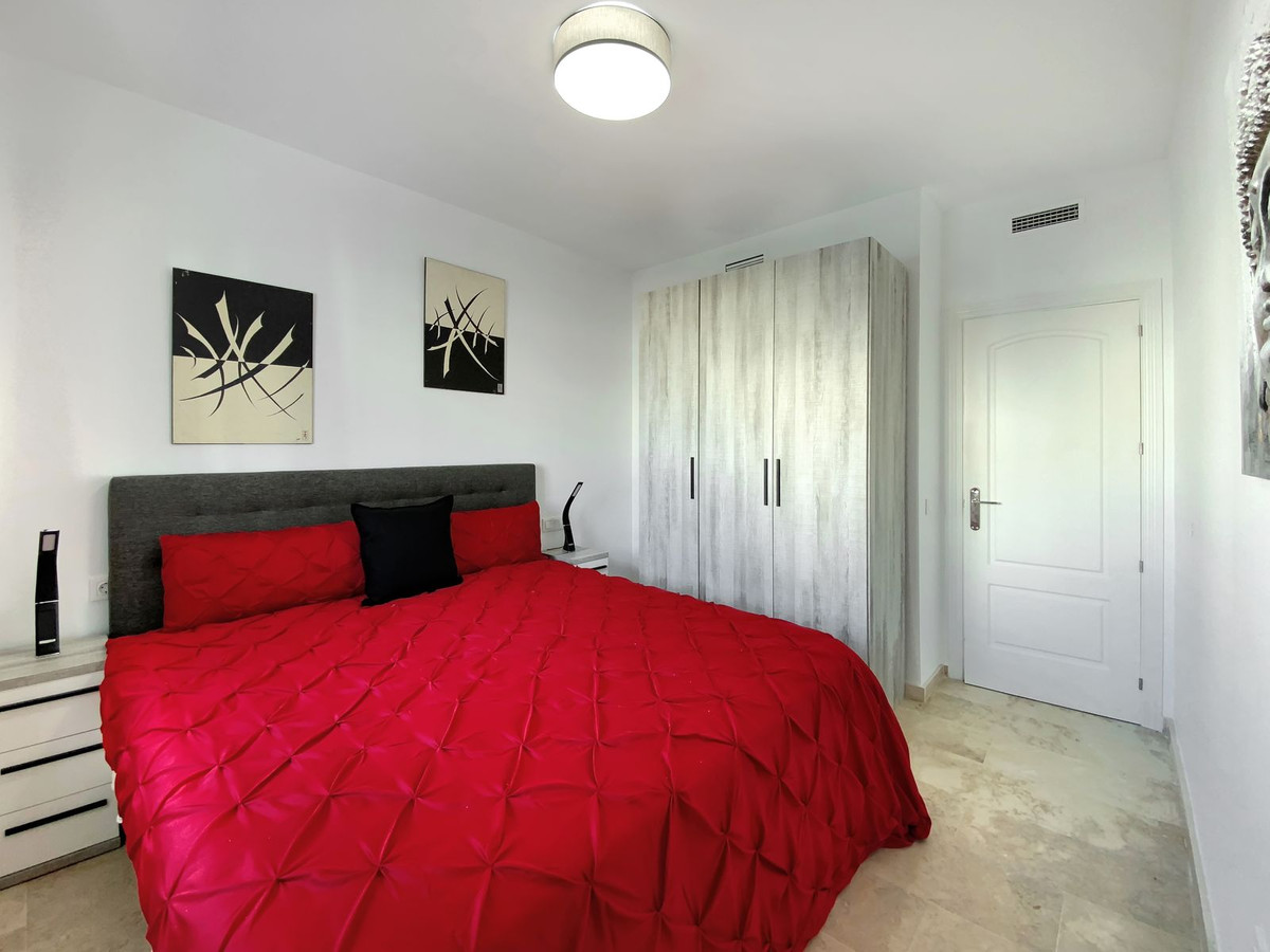 Appartement te koop in Manilva | 2 slaapkamers H5103550