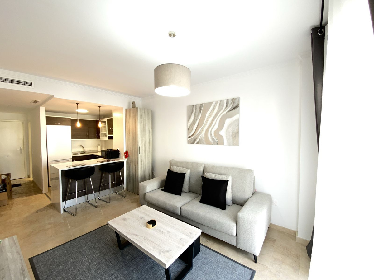 Appartement te koop in Manilva | 2 slaapkamers H5103550