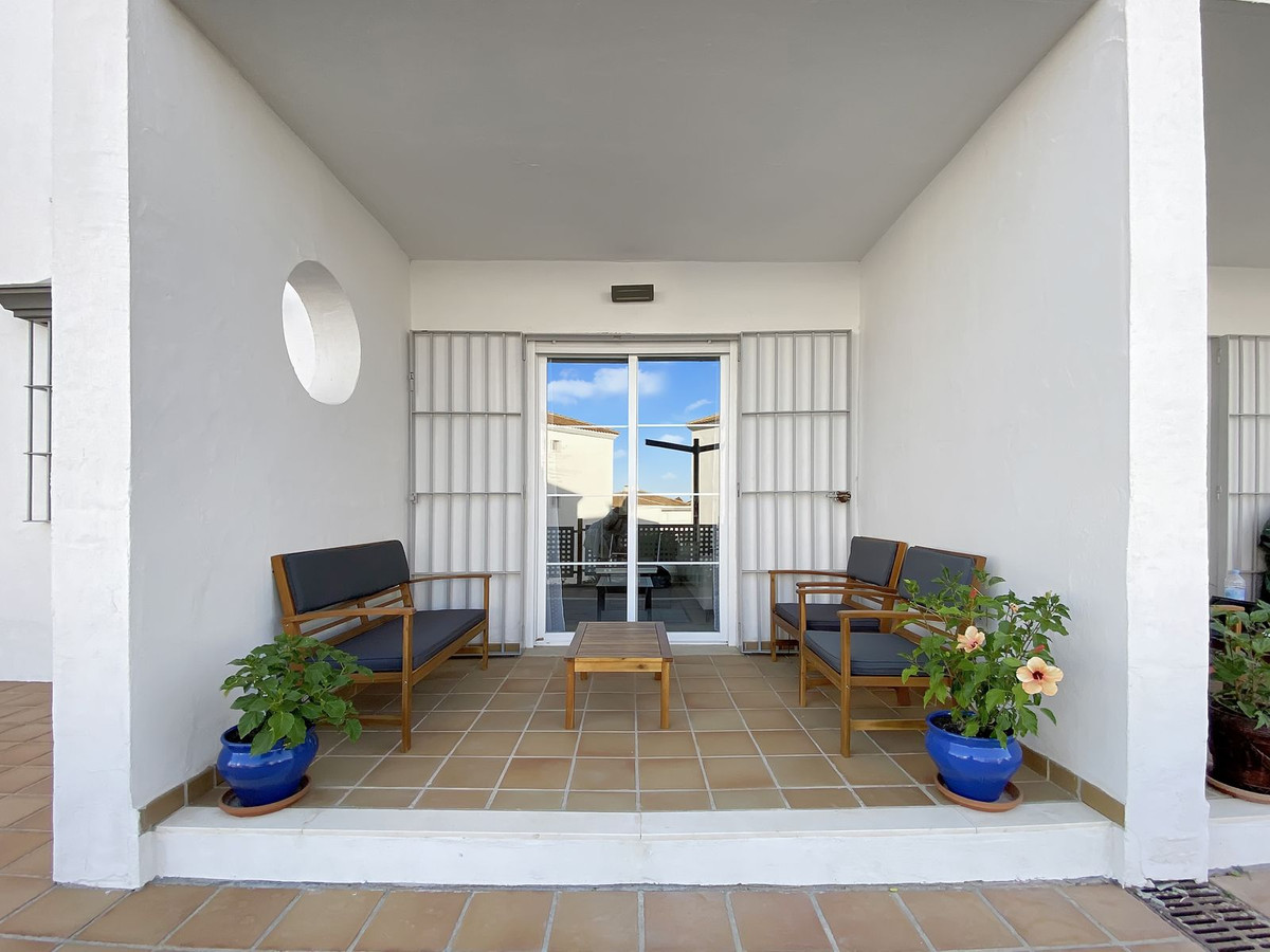 Appartement te koop in Manilva | 2 slaapkamers H5103550