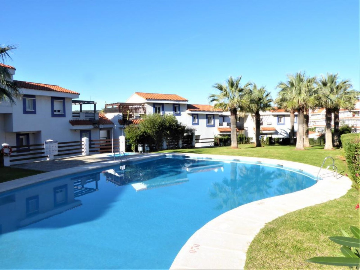 Appartement te koop in Manilva | 2 slaapkamers H5104924