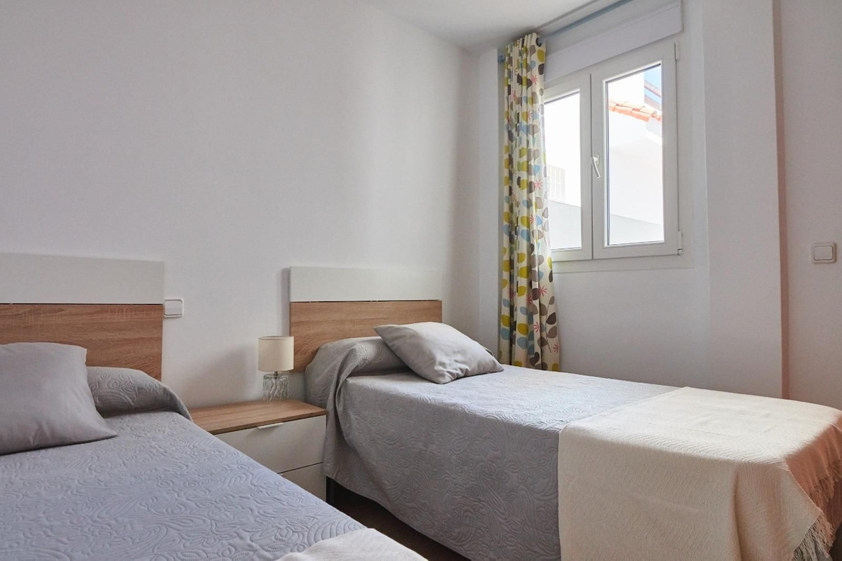 Appartement te koop in Manilva | 2 slaapkamers H5104924
