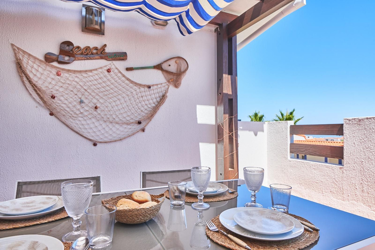 Appartement te koop in Manilva | 2 slaapkamers H5104924