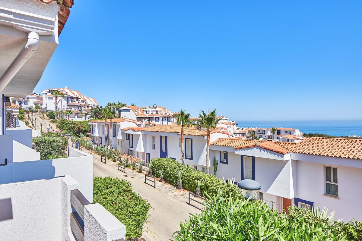 Appartement te koop in Manilva | 2 slaapkamers H5104924