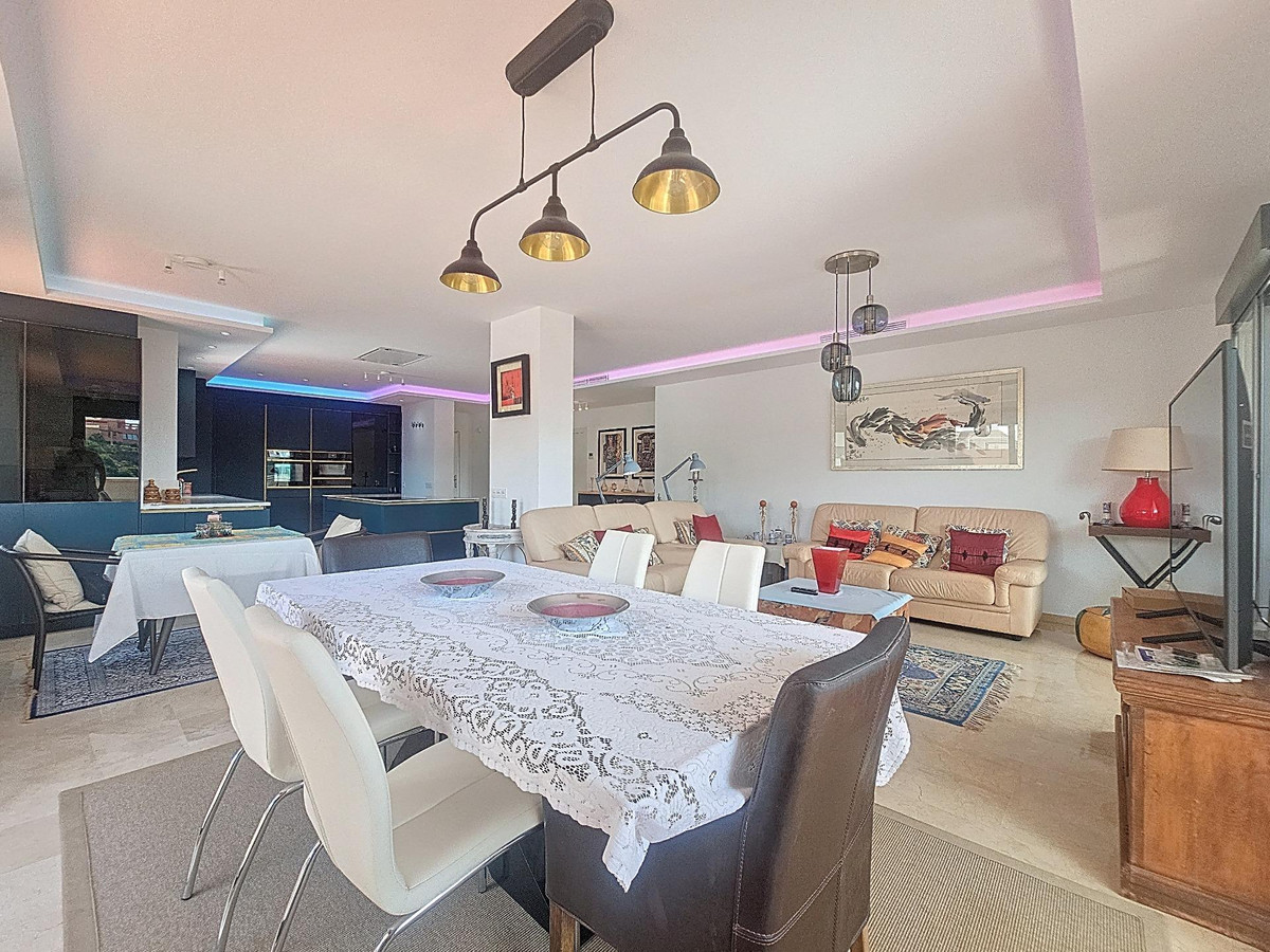 Appartement te koop in Manilva | 2 slaapkamers H5106304