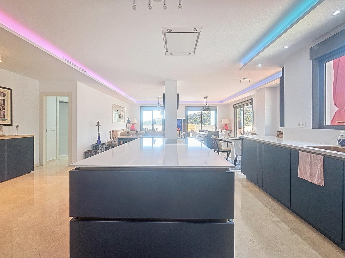 Appartement te koop in Manilva | 2 slaapkamers H5106304