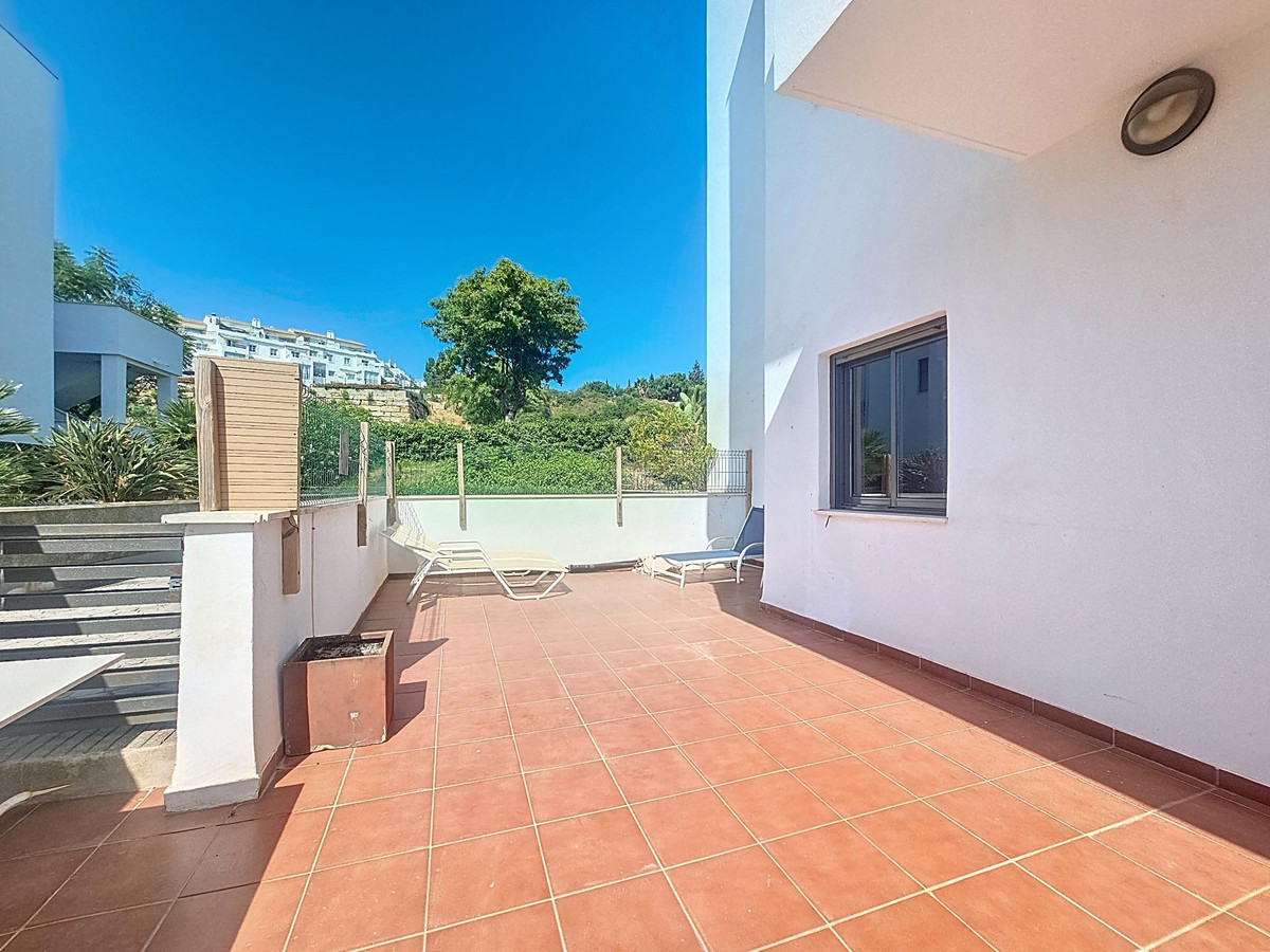 Appartement te koop in Manilva | 2 slaapkamers H5106304