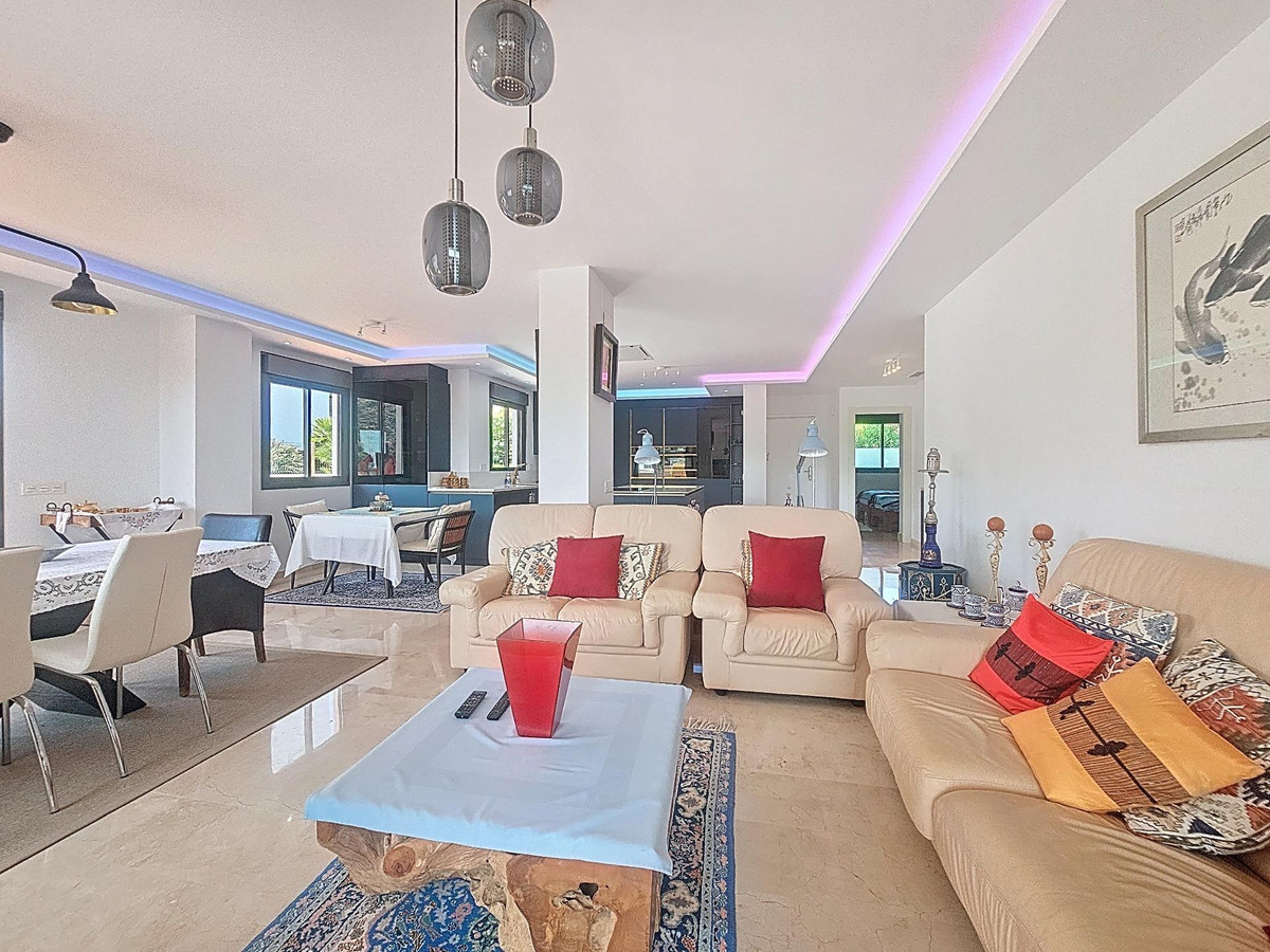 Appartement te koop in Manilva | 2 slaapkamers H5106304