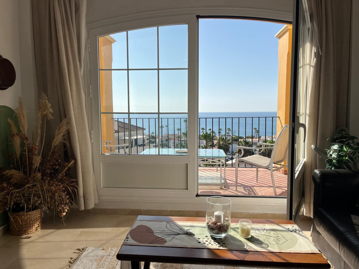 Penthouse te koop in Manilva | 2 slaapkamers H5106625