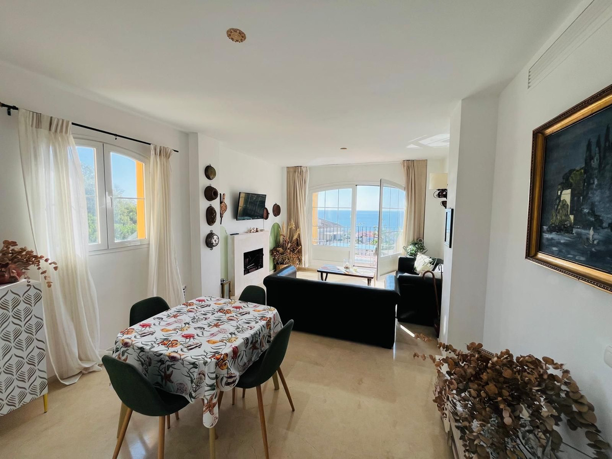 Penthouse te koop in Manilva | 2 slaapkamers H5106625