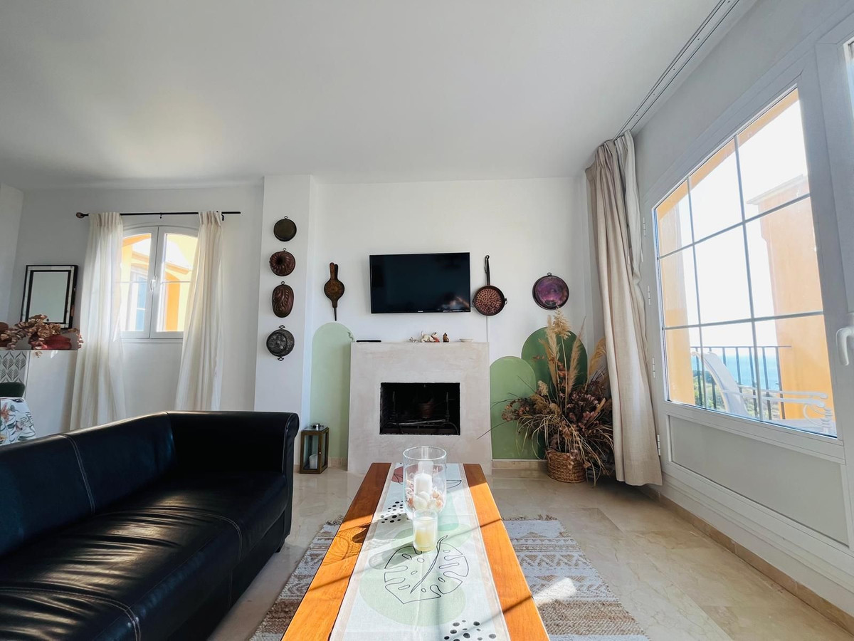 Penthouse te koop in Manilva | 2 slaapkamers H5106625