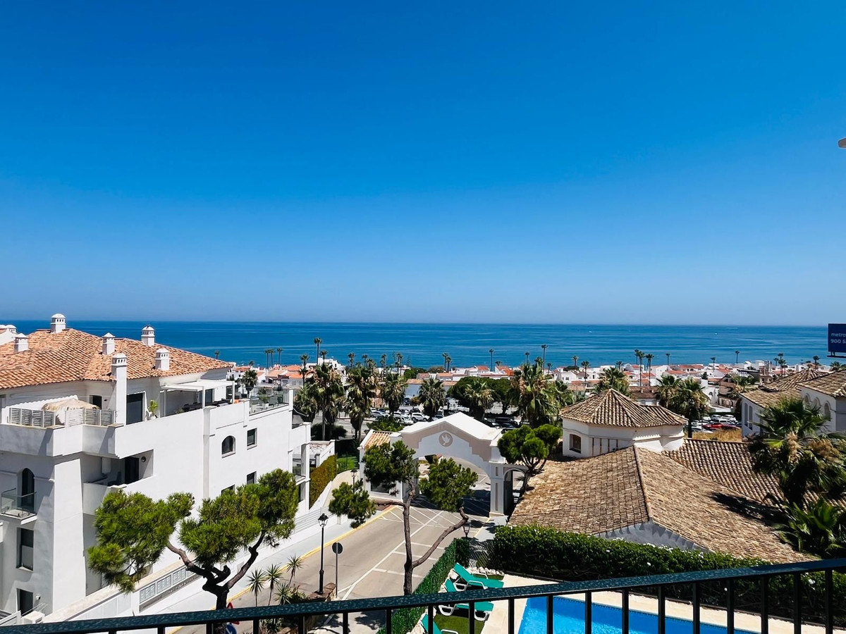 Penthouse te koop in Manilva | 2 slaapkamers H5106625