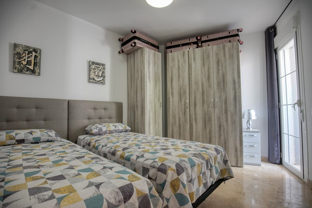 Appartement te koop in Manilva | 2 slaapkamers H5107291