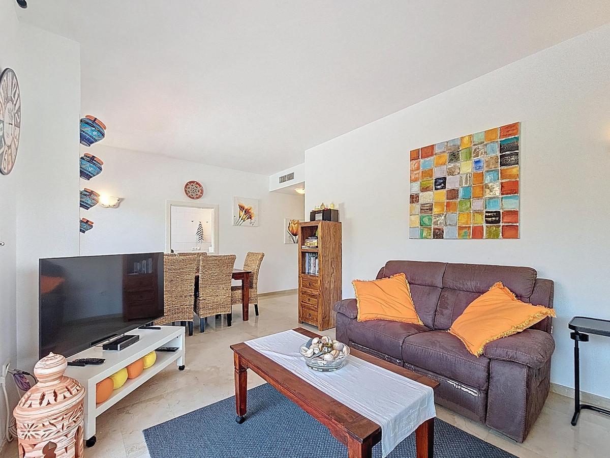 Appartement te koop in Manilva | 3 slaapkamers H5108230