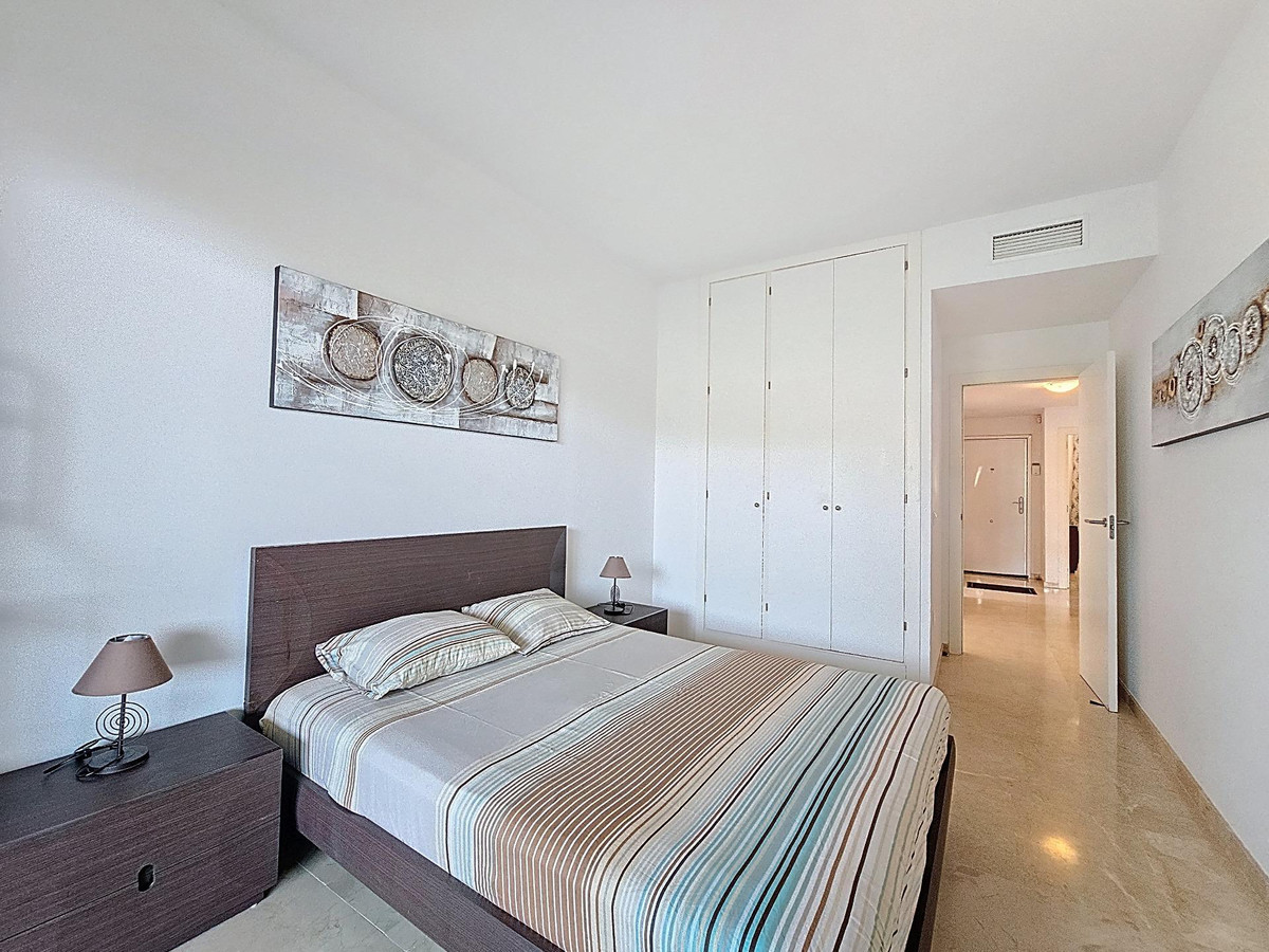 Appartement te koop in Manilva | 3 slaapkamers H5108230
