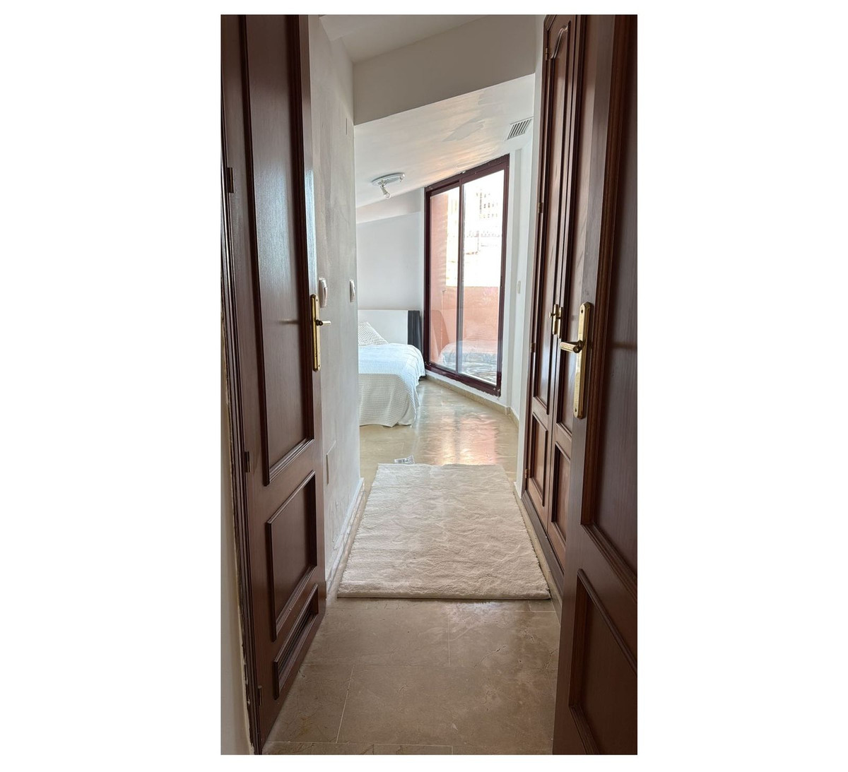 Penthouse te koop in Manilva | 2 slaapkamers H5110204