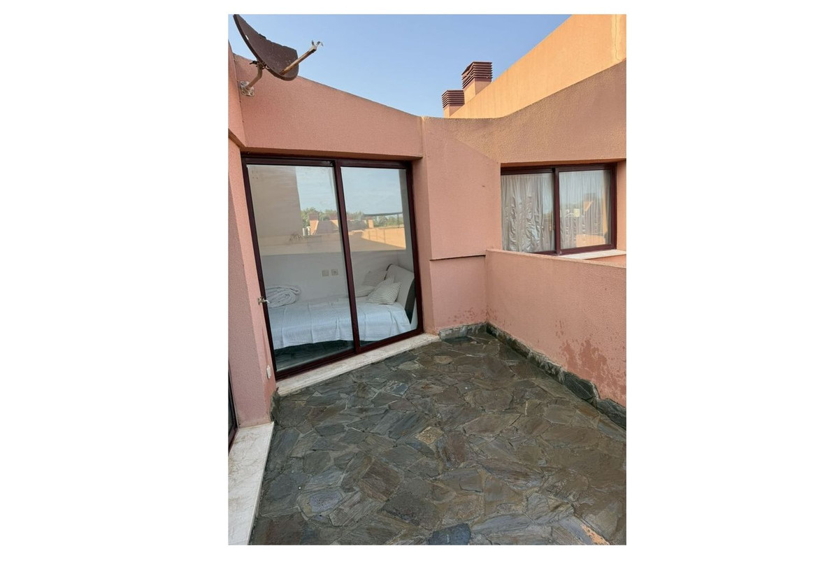 Penthouse te koop in Manilva | 2 slaapkamers H5110204
