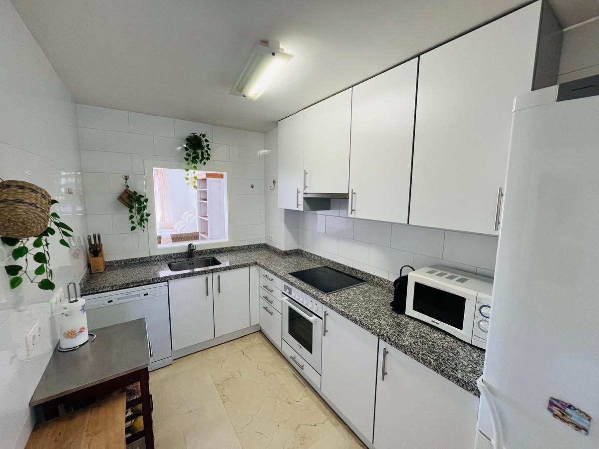 Penthouse te koop in Manilva | 2 slaapkamers H5111425