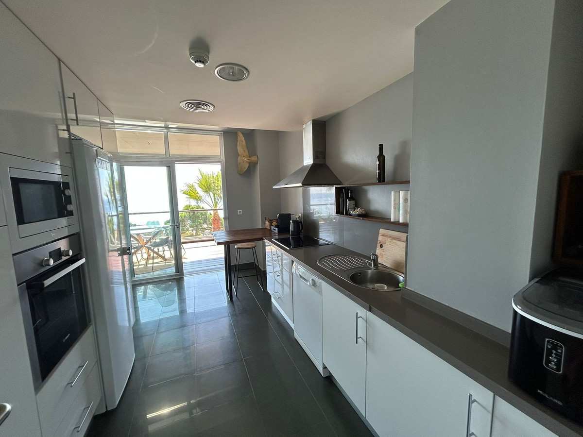 Appartement te koop in Manilva | 3 slaapkamers H5117788